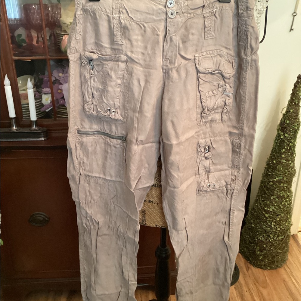 Stylish Gray Cargo Pants for Women